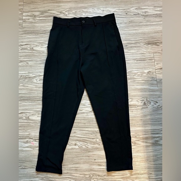 Black slacks with long belt - Picture 1 of 4